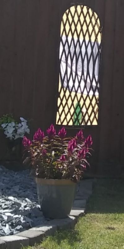 Garden mirror